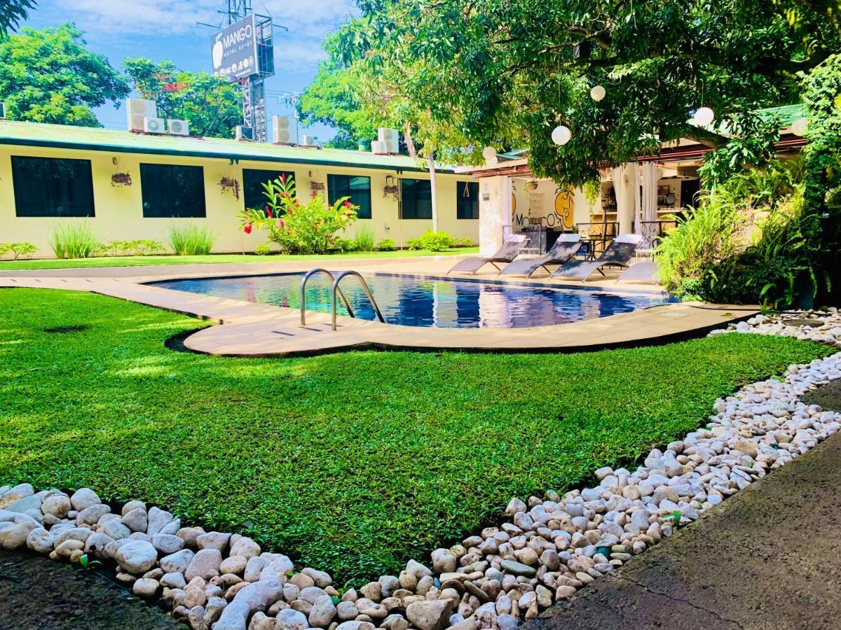 Hotel Mango Airport Río Segundo Exteriér fotografie